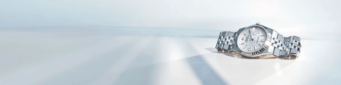 Montre Rolex Land-Dweller  - M127334-0001